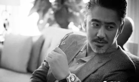娱乐圈吃瓜大叔,揭秘吃瓜大叔背后的故事